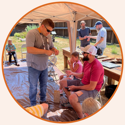 flint-knapping-workshop-at-Fort-Umpqua